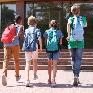 Jak utrzymać higienę jamy ustnej dziecka w przedszkolu i szkole